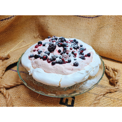 Bakpakket Pavlova met Framboos