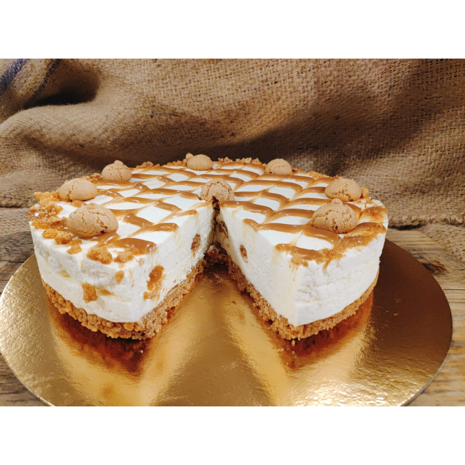 Bakpakket Caramel Monchoutaart met bitterkoekjes