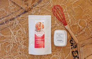 Cadeaupakket 'Aardbeien cake met garde