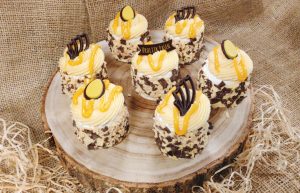 Bakpakket Advocaat Schuim gebakjes - voor 16 gebakjes