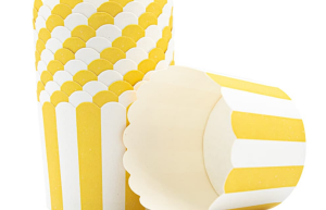 Cupcake cups Geel/wit gestreept 12 stuks**