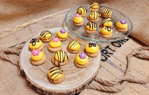 Bakpakket Advocaat Petit Fours
