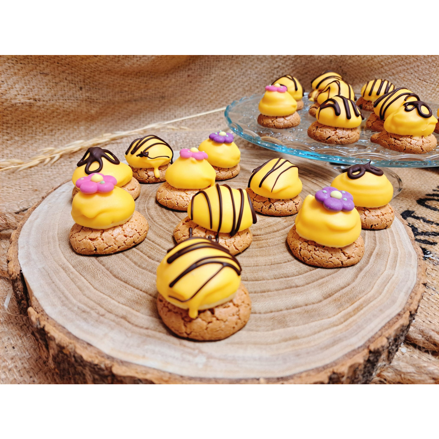 Bakpakket Advocaat Petit Fours